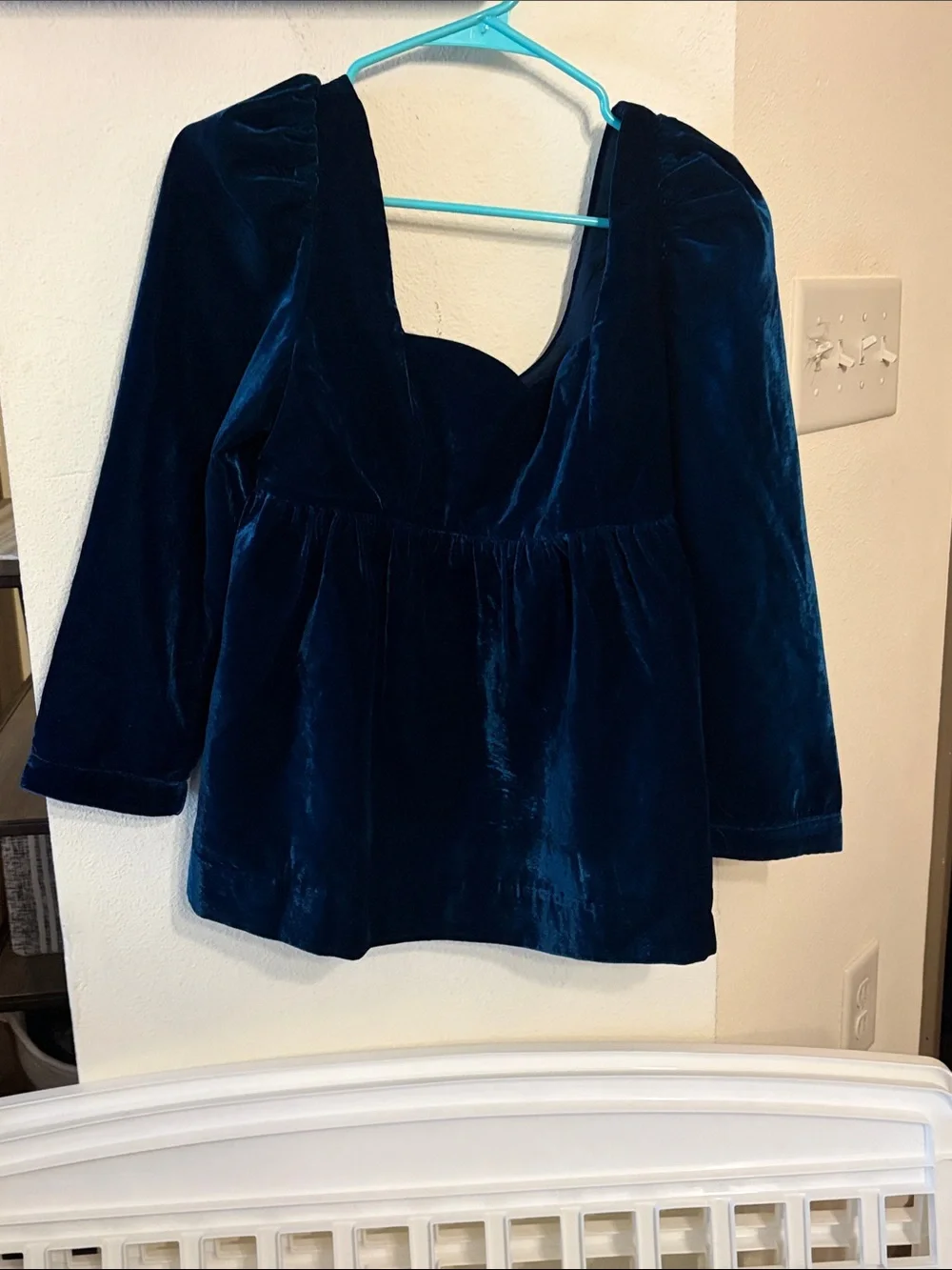 Tuckernuck Hyacinth House Sapphire Velvet Sweetheart Sue Blouse Top Sz S